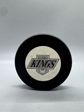 Vintage Los Angeles Kings NHL Hockey Puck – Official Trench MFG – Retro Logo